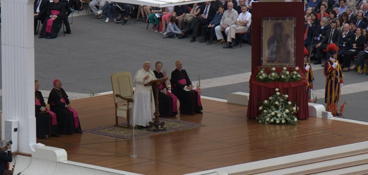 Pentecost with Ecclesial Movements, New Communities and Lay Associations